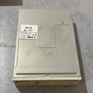 Sony Gray Internal Floppy Disk 1.44 floppy Drive